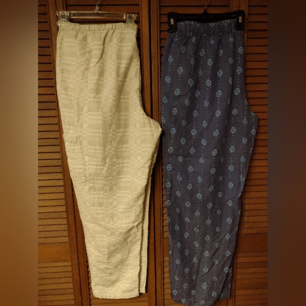 Women's Coldwater Creek Casual Pants 2 Pair Size Lg. New